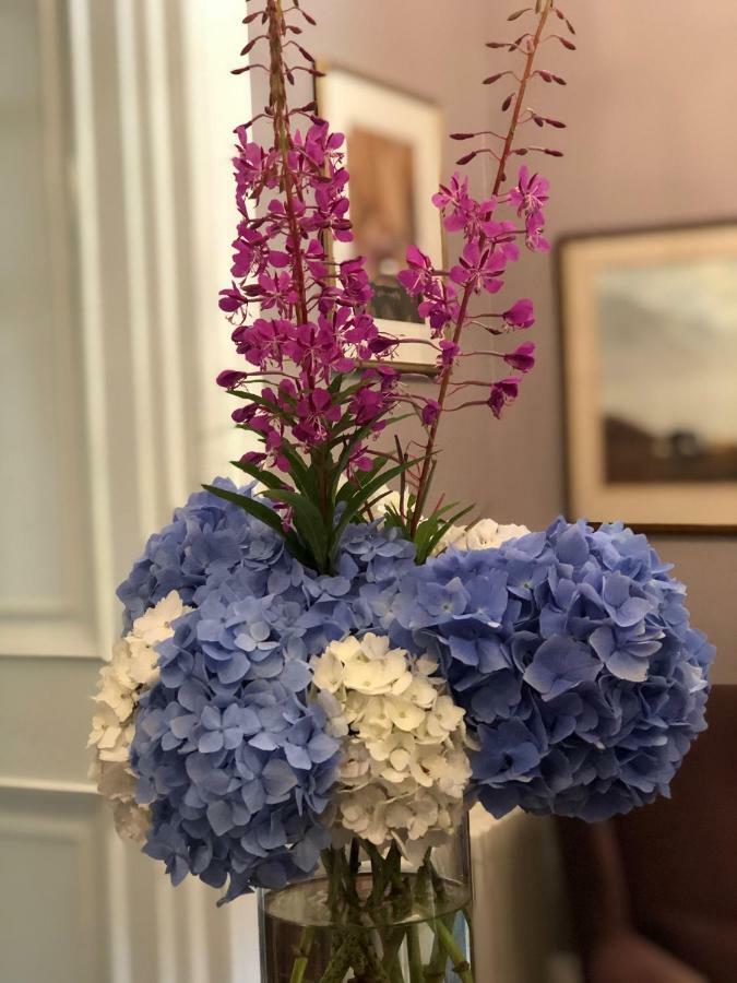 Stonefield Castle Hotel ‘A Bespoke Hotel’ Buitenkant foto